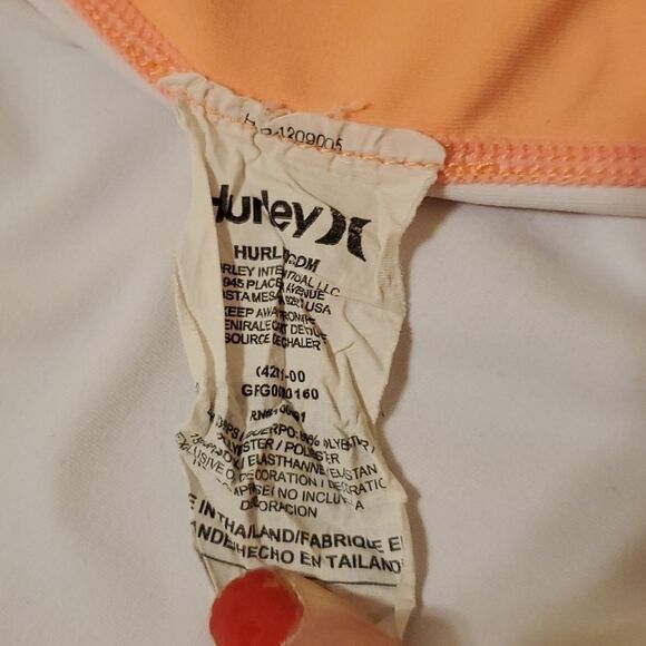 Hurley Short Sleeve Y2K athletic top size Small - Picture 8 of 8